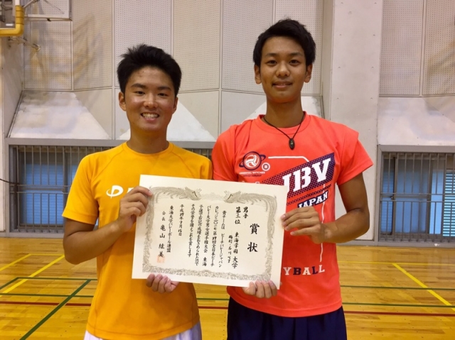 石川友季也さんと梅村知哉さん
（ともにスポーツ健康科学部1年）