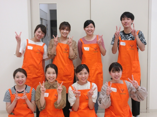 学生ボランティア。企画から当日の運営まで、やりきり充実した笑顔!