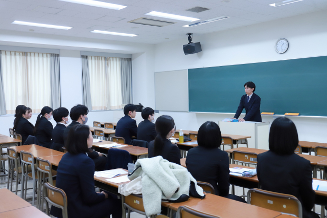 委託給食研究セミナーの様子①