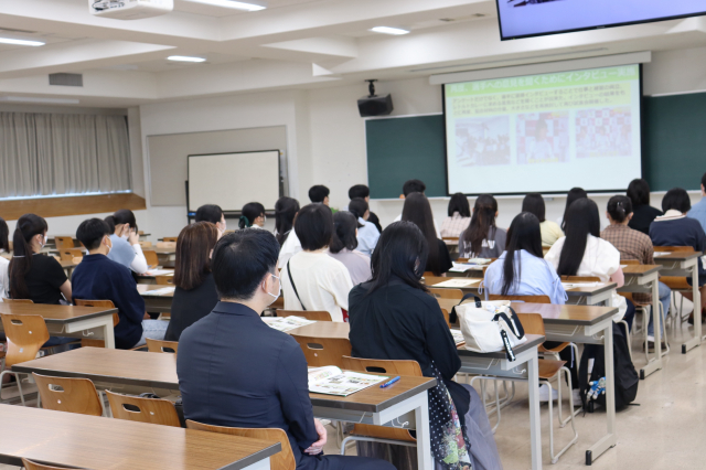 在学生から企業との連携活動報告