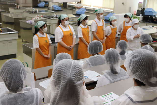 サポートする大学生の自己紹介