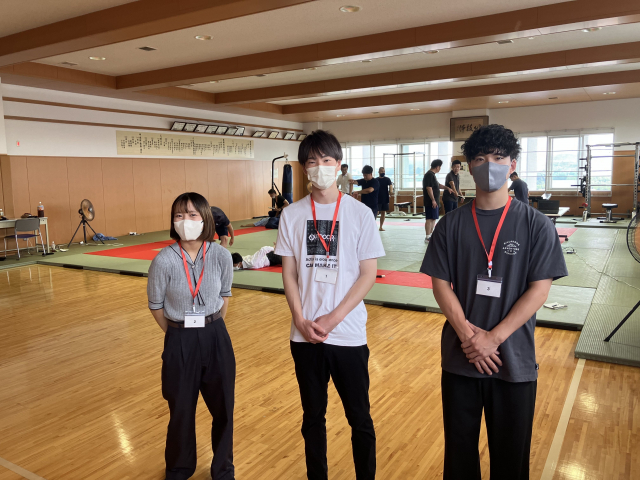 警察署内道場で行われていた逮捕術の訓練を見学
