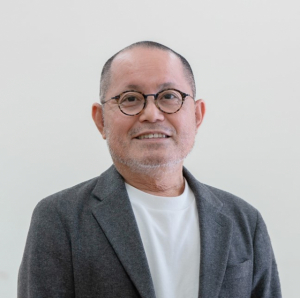 成田 亙