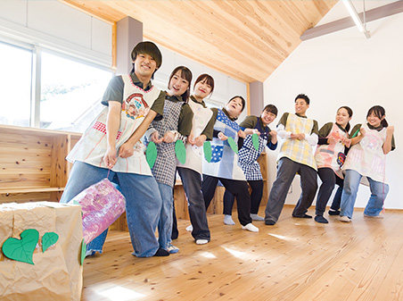 地域の親子や支援者とのかかわりを通して保育者の専門性を高めよう！
