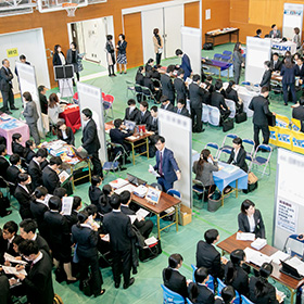 学内企業展