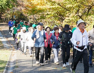 11月14日⑦ポールウォーキング②(応用編･天白公園)